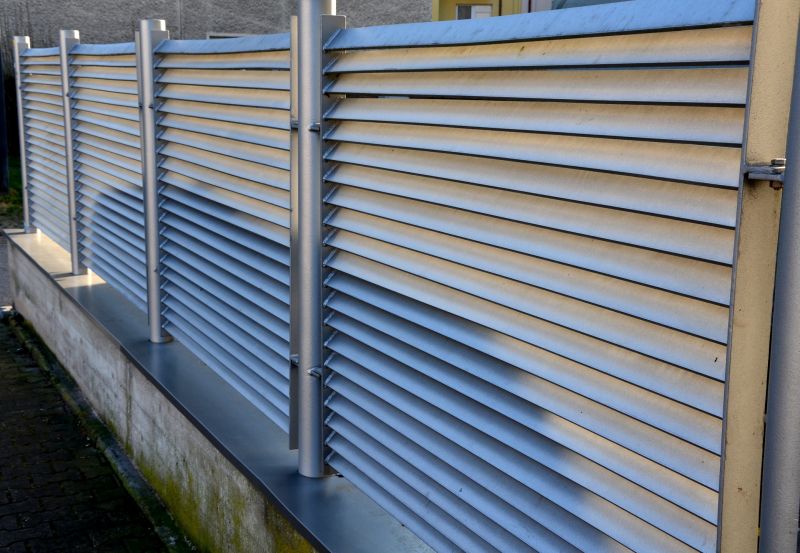 Aluminum Fence Painting
