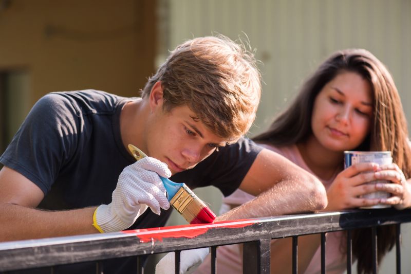 Residential Fence Painting detail